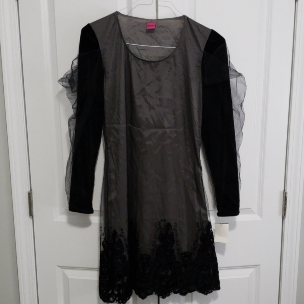 Women's dress